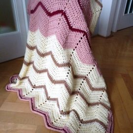 Crochet Blanket “Rose Mountains”