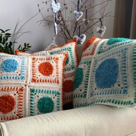 Crochet Pillow Jarmila